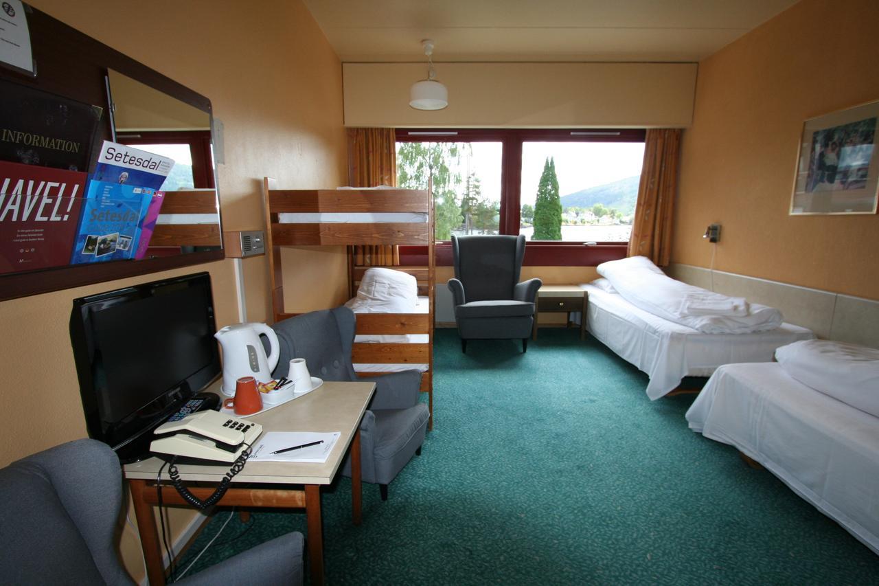 Revsnes Hotel Byglandsfjord Extérieur photo